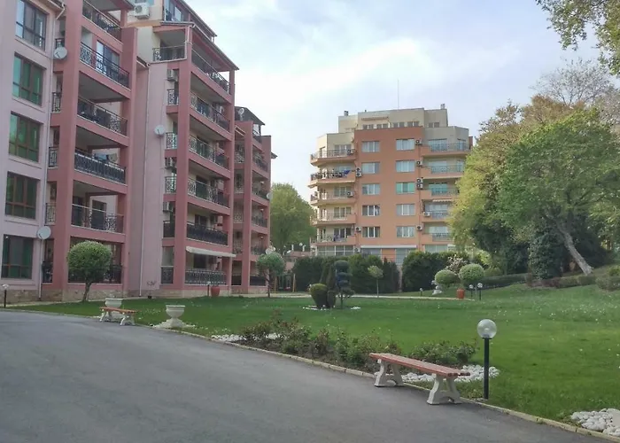 アパート Luxury Sunrise Complex